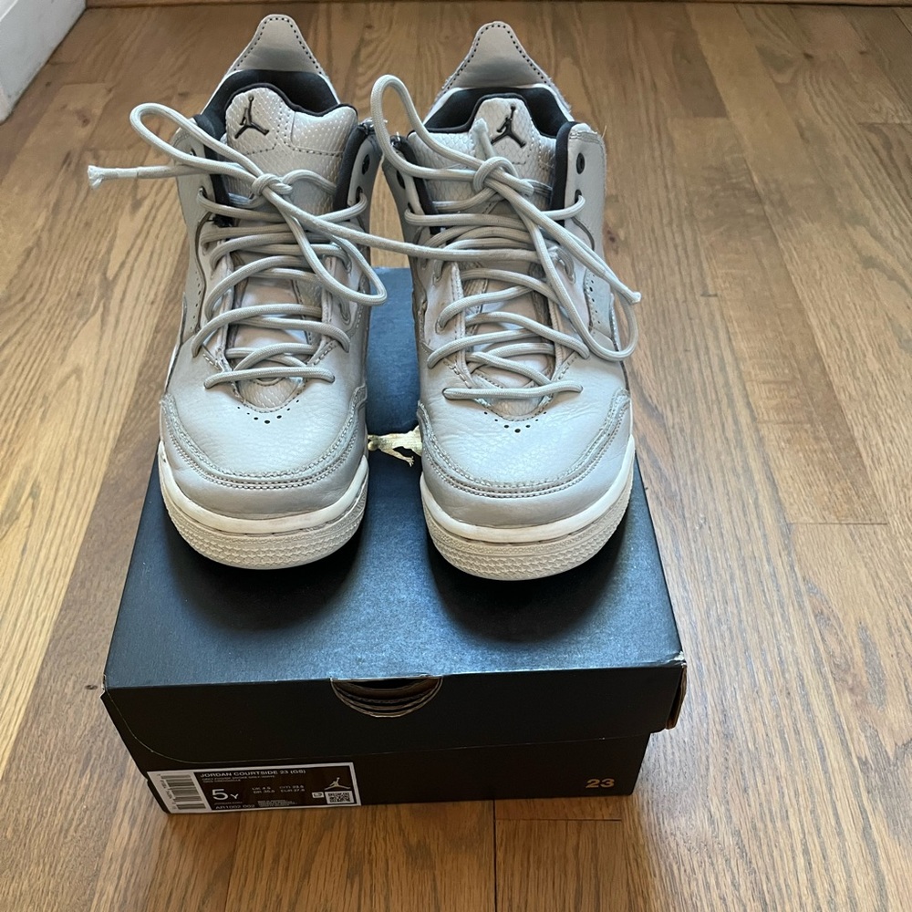 Jordan Courtside 23 (GS) Youth Sneakers